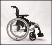 Rollstuhl Action 2 NG mit Seitenteil lang, mit Trommelbremse silbergrau>>>>SB 38 cm