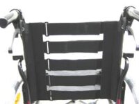 Leichtgewichtrollstuhl FREETEC mit Trommelbremse, silber>>>>SB 43 cm